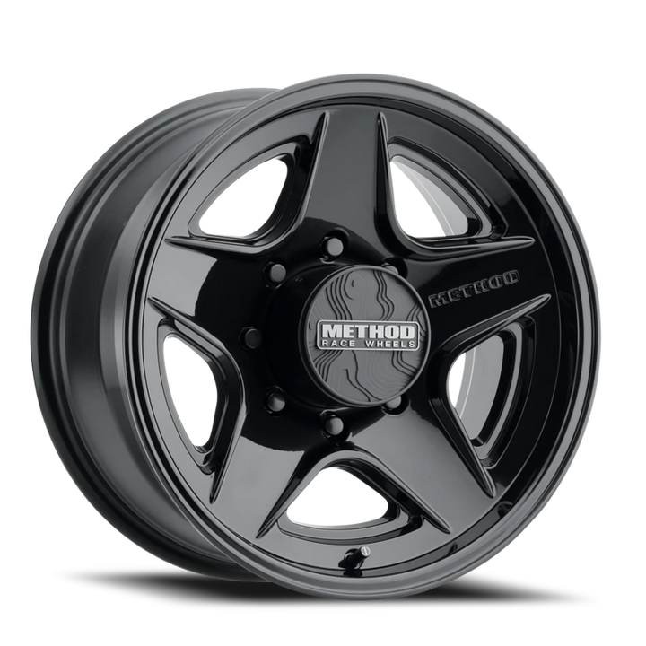 Method MR319 18x9 18mm Offset 8x6.5 BP 130.81mm CB Gloss Black Wheel