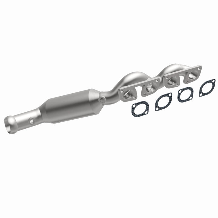 MagnaFlow 07-10 BMW X5 4.8L Direct Fit Converter