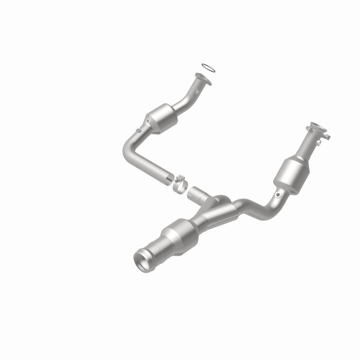 MagnaFlow 11-14 Escalade 6.2 Underbody Direct Fit Converter
