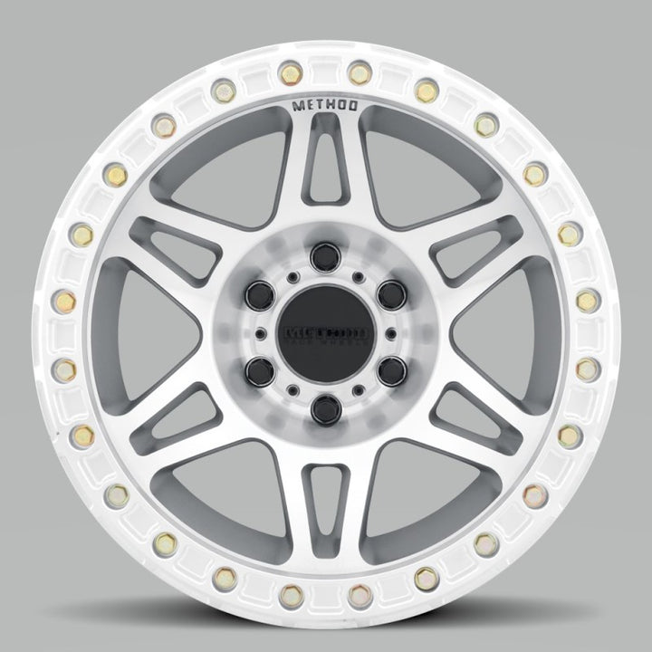 Method MR106 Beadlock 17x9 -44mm Offset 5x5 71.5mm CB Machined/Clear Coat w/BH-H24125 Wheel