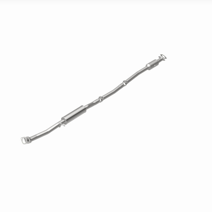 MagnaFlow 16-17 Hyundai Tucson L4 2.0 OEM Underbody Direct Fit Catalytic Converter