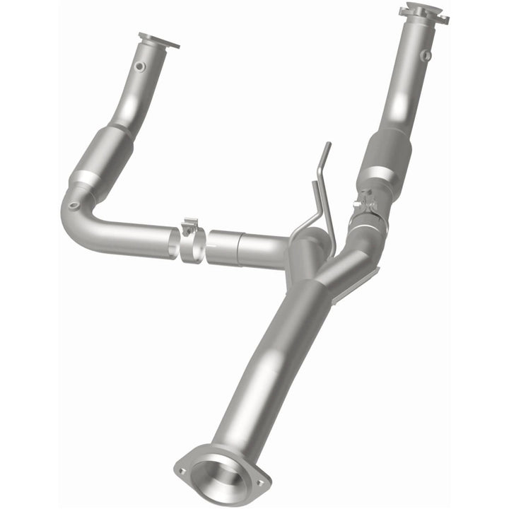 MagnaFlow 2011 Chevrolet Silverado 2500 HD 6.0L Direct Fit Converter