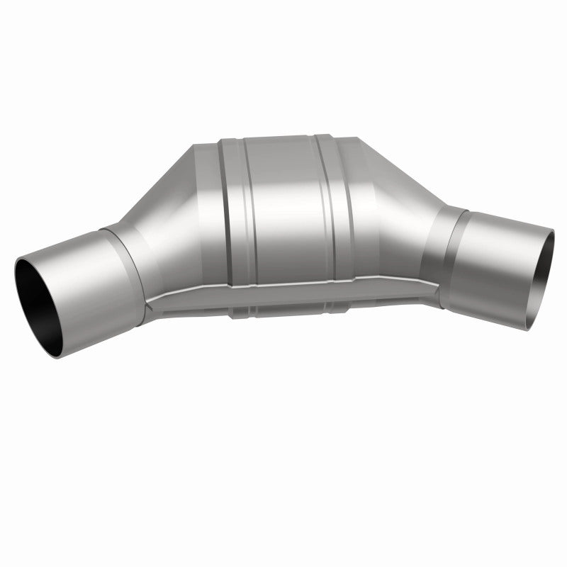 MagnaFlow Universal Catalytic Converter 2.5 Angled In/Out