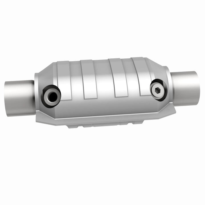MagnaFlow Universal Catalytic Converter 3 W/Dual O2 Boss