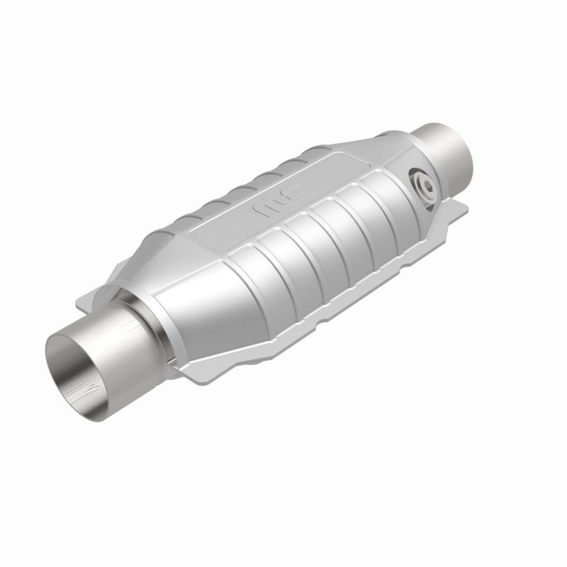 MagnaFlow Universal Catalytic Converter 2 Single O2 Boss