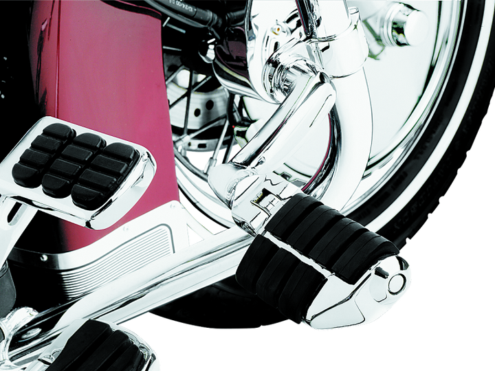 Kuryakyn Longhorn Offset Dually ISO Pegs With 1-1/4in Clamp Chrome