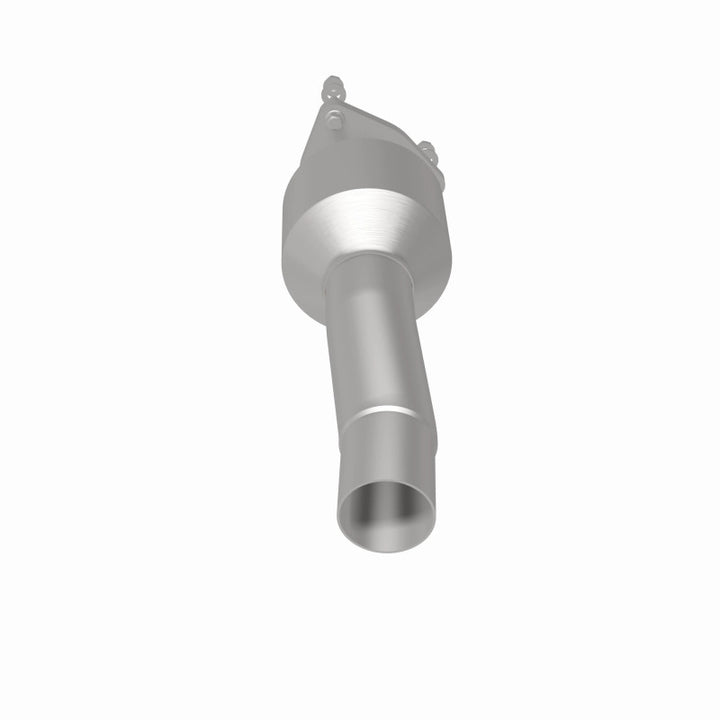 MagnaFlow 15-17 Discovery Sport L4 2 OEM Underbody Direct Fit Converter