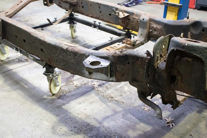 Rustbuster Front Cab Mount Right Side
