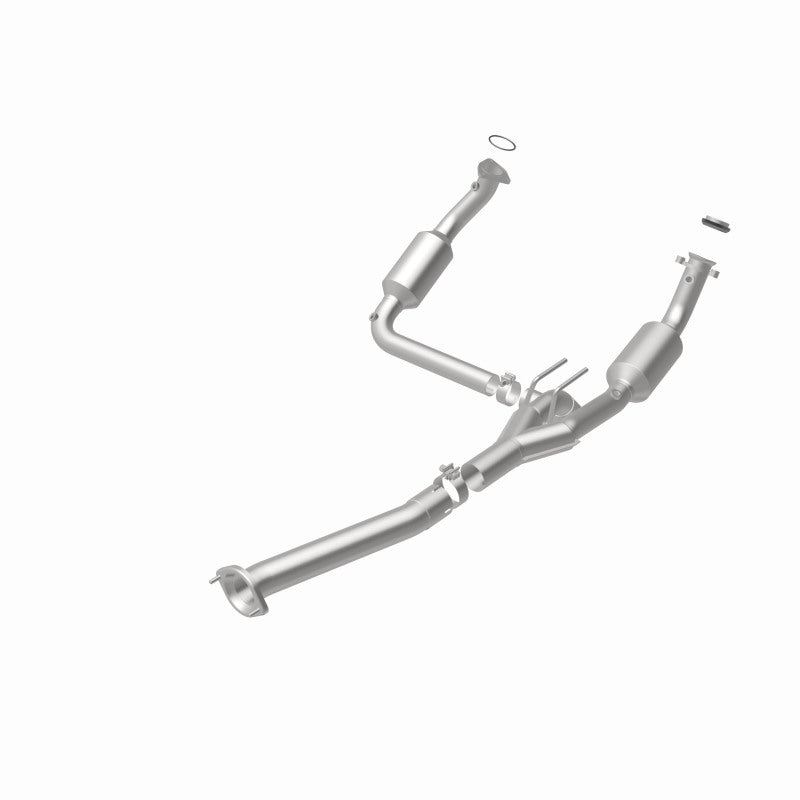 MagnaFlow 04-05 Chevrolet Express 1500 5.3L Direct Fit Converter
