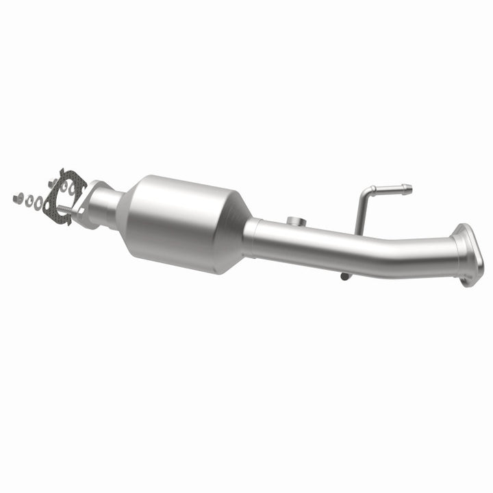 MagnaFlow California Direct Fit Catalytic Converter 13-15 Nissan NV200 2.0L