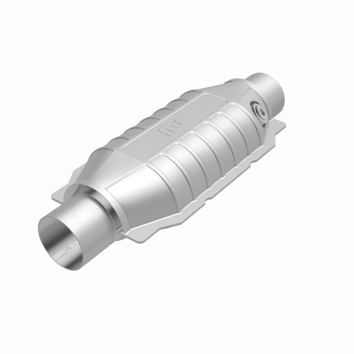MagnaFlow Universal Catalytic Converter 3in In/Out Center/Center Oval w/ 02 Sensor