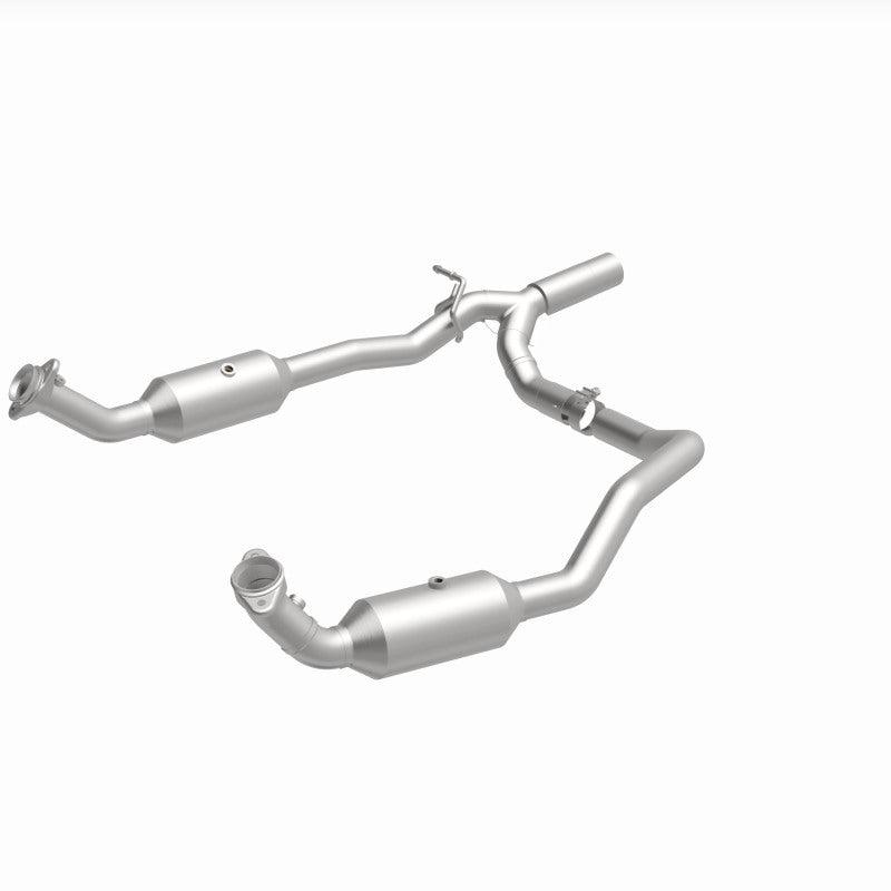 MagnaFlow 17-18 Ford E-350 6.8L Direct Fit Converter
