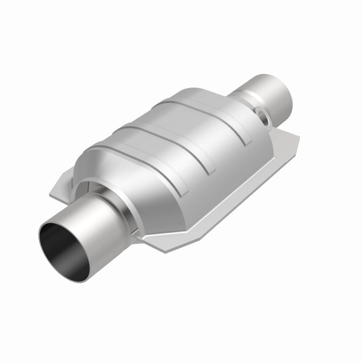 MagnaFlow Universal Catalytic Converter 1.75 W/Single O2 Boss