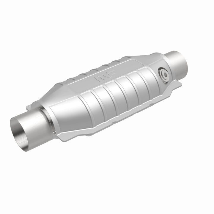 MagnaFlow Universal Catalytic Converter 3in In/Out Center/Center Oval w/ 02 Sensor