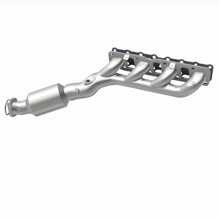 MagnaFlow 05-06 Nissan Titan 5.6L Direct Fit Converter