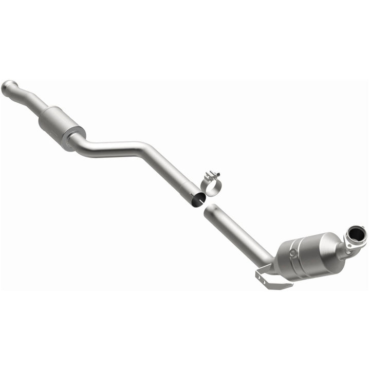 MagnaFlow 08-10 Mercedes-Benz C300 3.0L Direct Fit Converter
