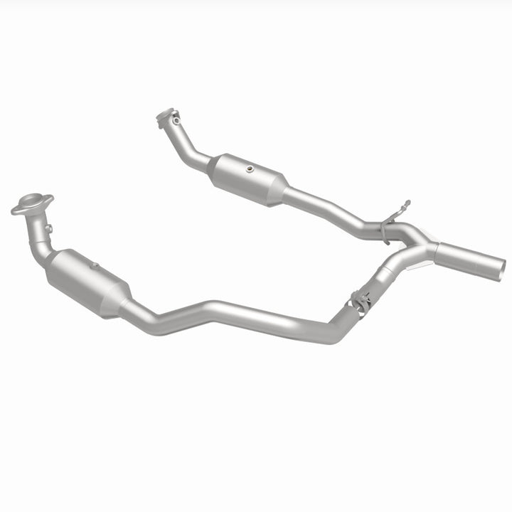 MagnaFlow 17-18 Ford E-350 6.8L Direct Fit Converter