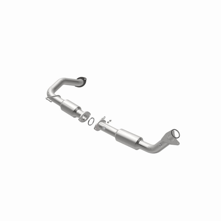 MagnaFlow 08-17 Toyota Sequoia 5.7L CARB Compliant Direct-Fit Catalytic Converter