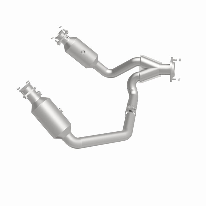 MagnaFlow 19-24 Ram 1500 5.7L OEM Grade Federal/EPA Compliant Direct-Fit Catalytic Converter