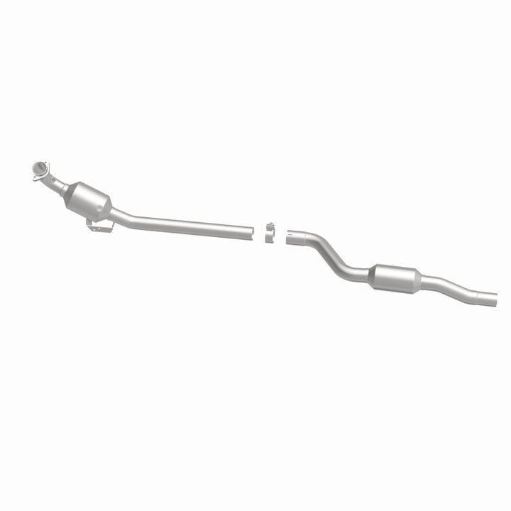 MagnaFlow Direct Fit Catalytic Converter 10-12 Mercedes-Benz GLK350 V6 3.5 OEM Underbody