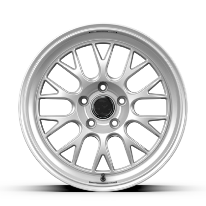 fifteen52 Holeshot RSR 19x9.5 5x114.3 38mm ET 73.1mm Center Bore Radiant Silver Wheel