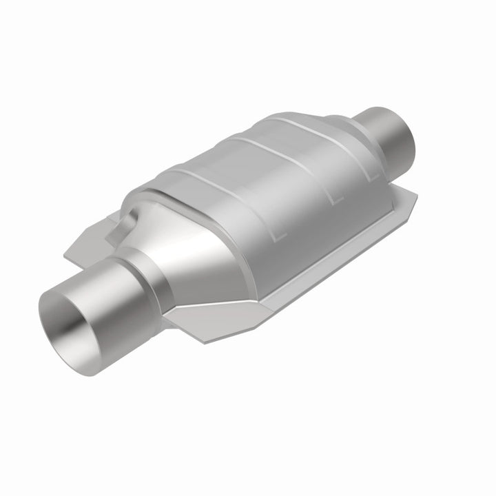 MagnaFlow Universal Catalytic Converter 1.75 W/Single O2 Boss