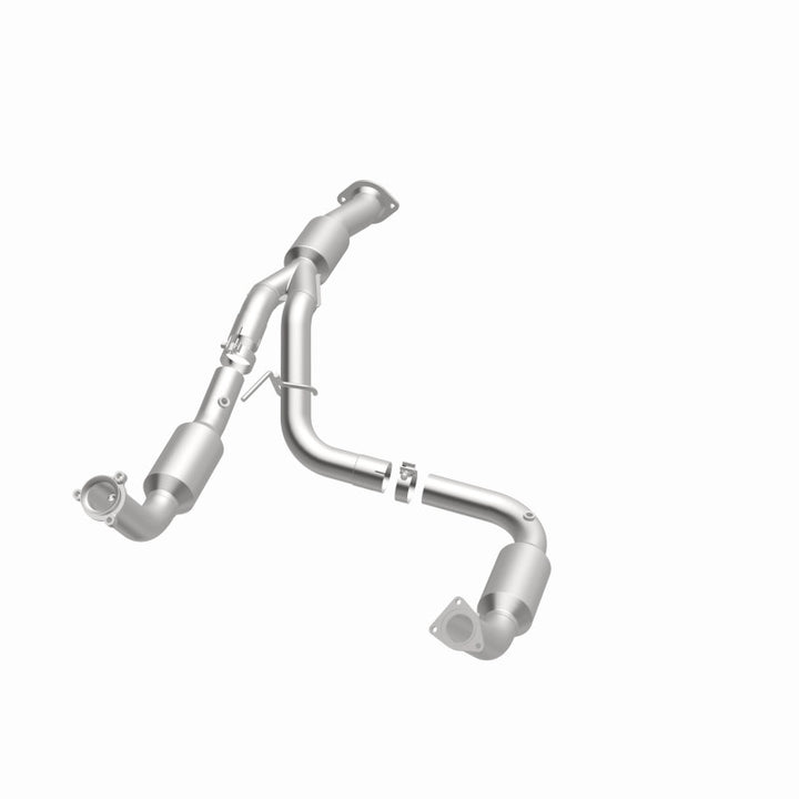 MagnaFlow 12-17 Chevrolet Express 3500 6.0L Direct Fit Converter