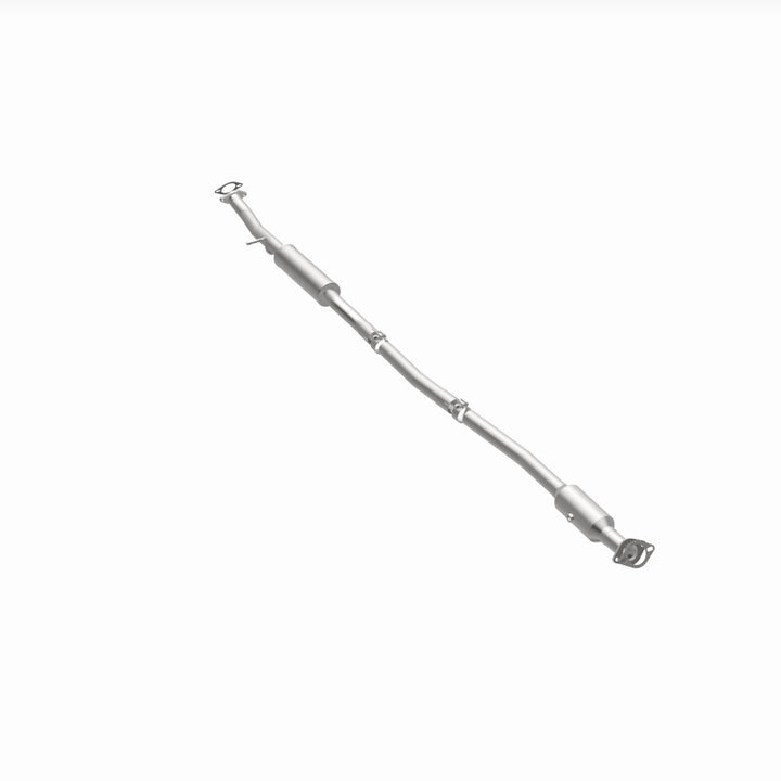 MagnaFlow 16-17 Hyundai Tucson L4 2.0 OEM Underbody Direct Fit Catalytic Converter