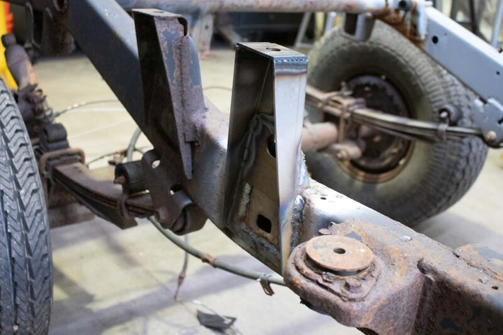 Rust Buster 88-95 Toyota Pickups Middle Raised Bed Mounts- (Left)