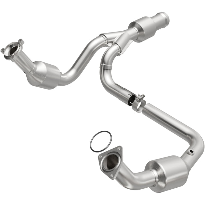 MagnaFlow 11-15 GMC Yukon 6.2L Direct Fit Converter