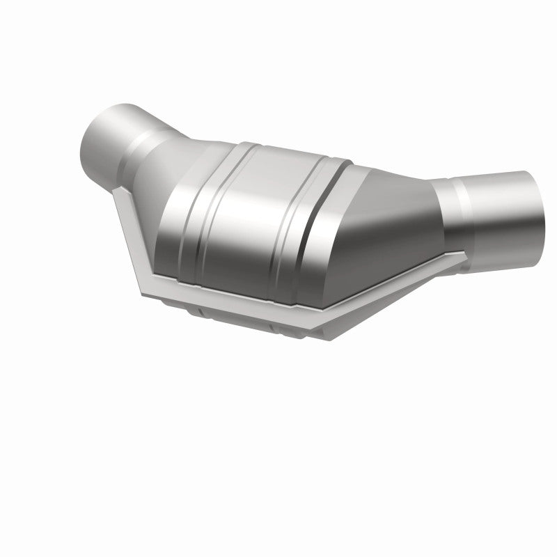 MagnaFlow Universal Catalytic Converter 2.5 Angled In/Out
