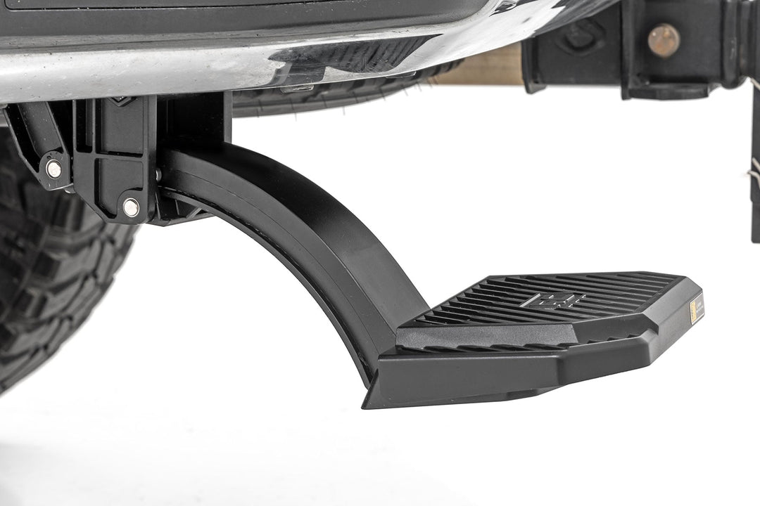 Retractable Bed Step | Manual Pull | Chevy/GMC 2500HD/3500HD (20-26)