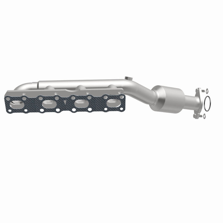 MagnaFlow 2004 Nissan Titan 5.6L Direct Fit Converter