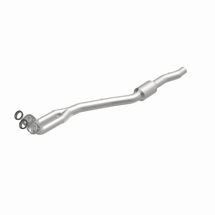 MagnaFlow Direct Fit Catalytic Converter OEM 96-98 BMW 740iL 4.4L