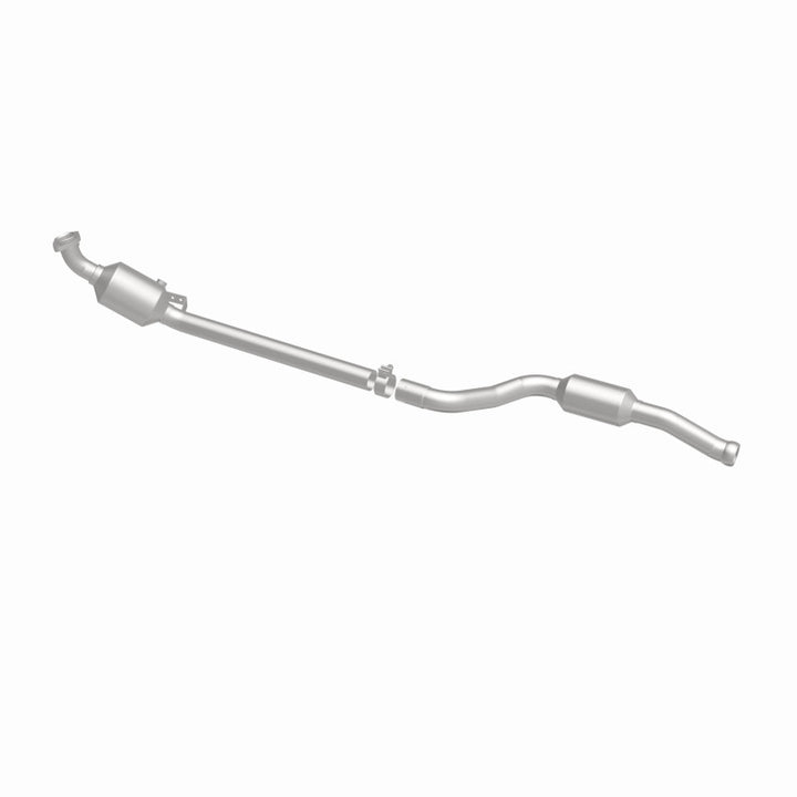 MagnaFlow 10-12 GLK350 V6 3.5 OEM Underbody Direct Fit Converter