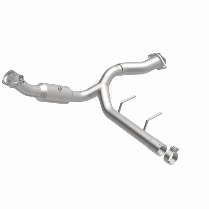 MagnaFlow 15-17 Ford F-150 5.0L Direct Fit Converter