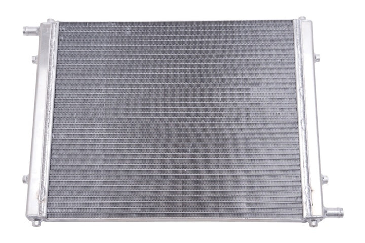 Edelbrock Heat Exchanger Single Pass Single Row 31 000 Btu/Hr 22In W X 16 5In H X 1 5In D Black