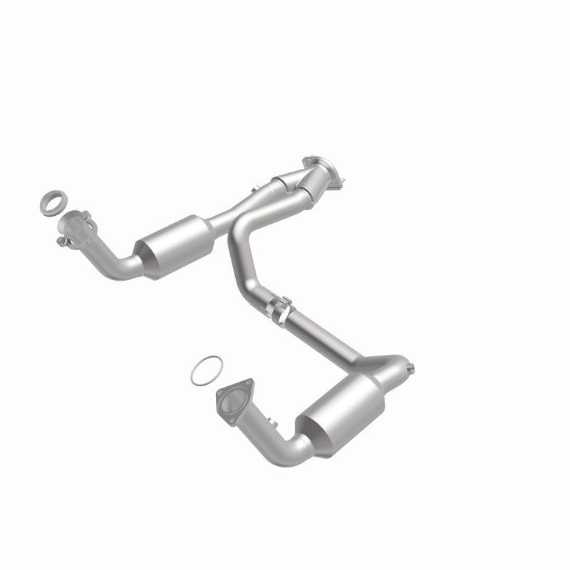 MagnaFlow 04-06 Chevrolet Silverado 1500 5.3L Direct Fit Catalytic Converter