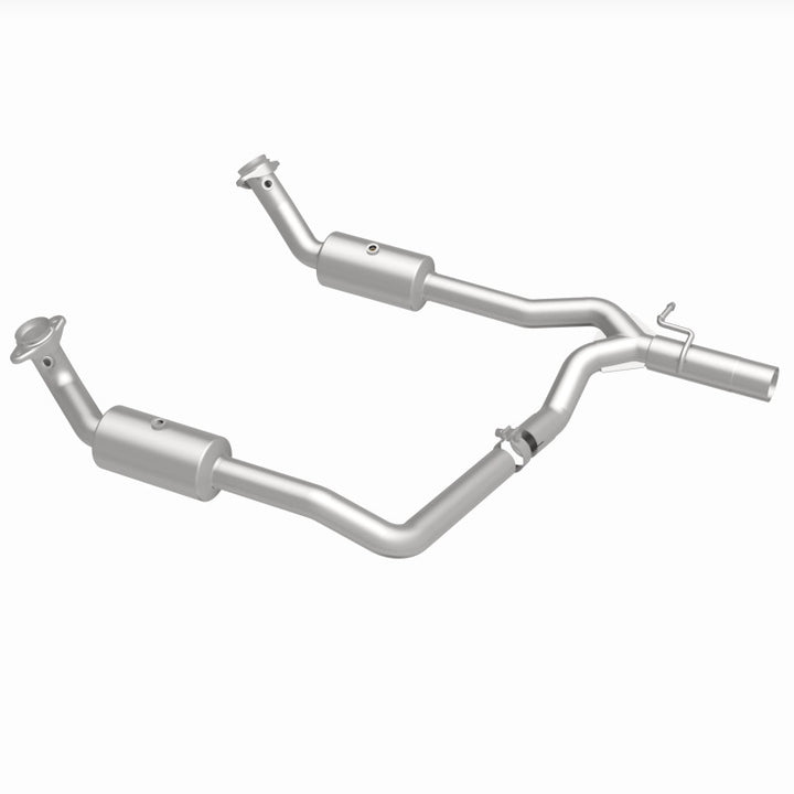 MagnaFlow 09-13 Ford E-350 Super Duty V10 6.8 OEM Underbody Direct Fit Catalytic Converter