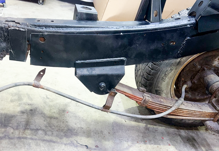 Rust Buster 2004-2012 Chevy Colorado & GMC Canyon Rear ward Leaf Spring Mount - Right