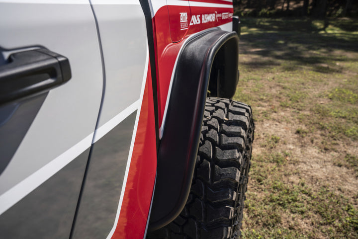 Bushwacker 20-24 Jeep Gladiator Flat Style Flares Rear 2pc - Black