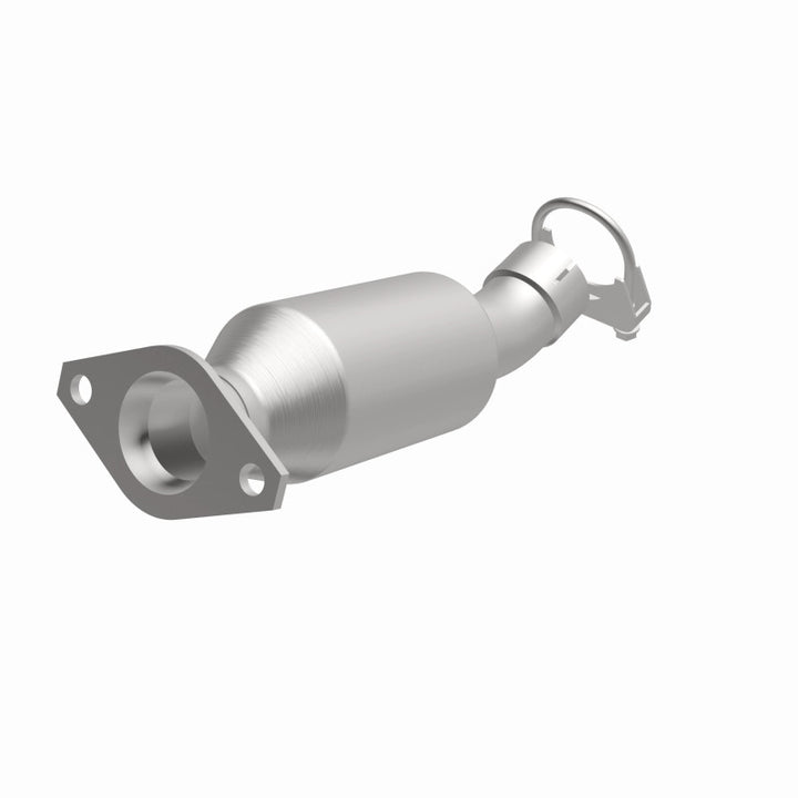 MagnaFlow Direct Fit Catalytic Converter 12-16 Toyota Prius C 1.5L