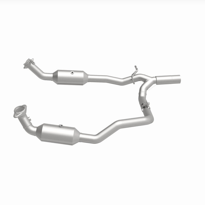 MagnaFlow 17-18 Ford E-350 6.8L Direct Fit Converter