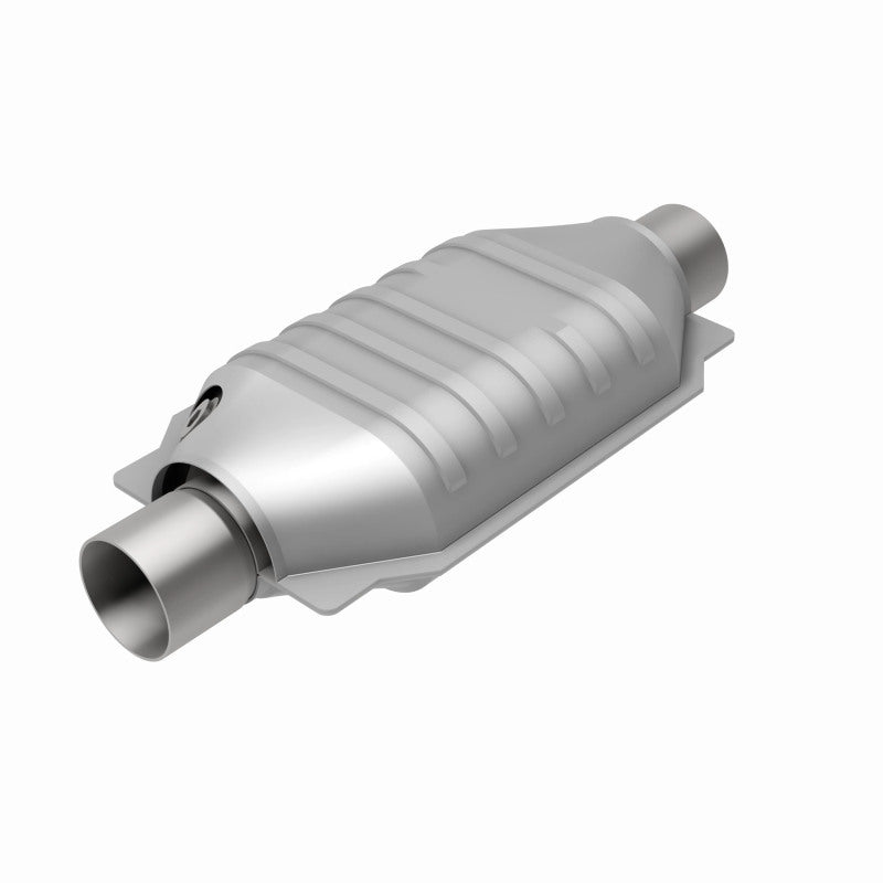 MagnaFlow Universal Catalytic Converter 2.5 W/O2 Boss