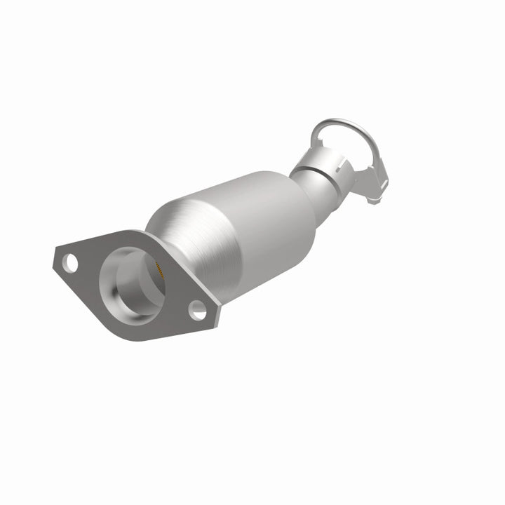 MagnaFlow Direct Fit Catalytic Converter 12-16 Toyota Prius C 1.5L