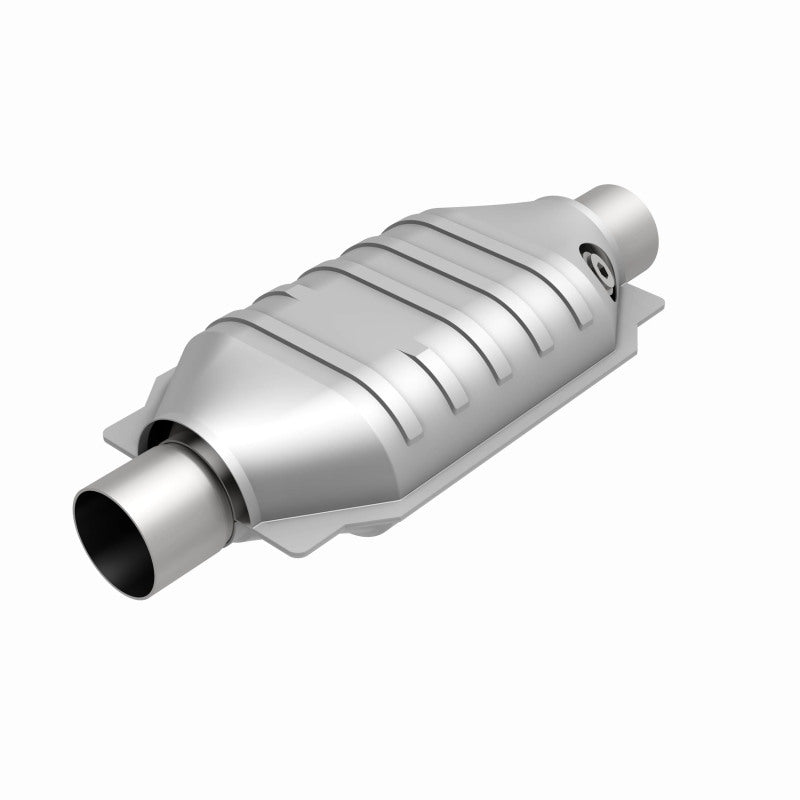 MagnaFlow Universal Catalytic Converter 2.5 W/O2 Boss