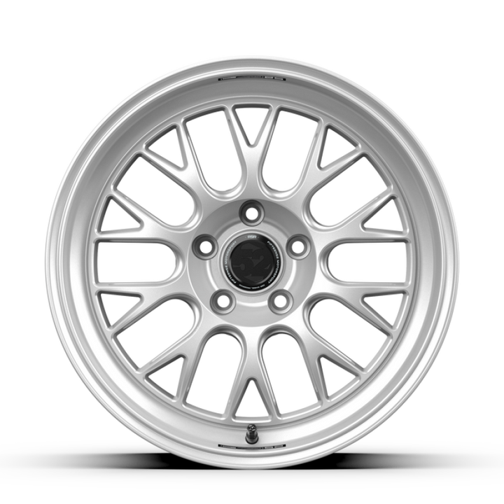 fifteen52 Holeshot RSR 18x10.5 5x120 25mm ET 72.56mm Center Bore Radiant Silver