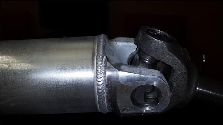 DSS Dodge 2006-2008 LX SRT-8Automatic (except Challenger) 1-Piece Alum 4in Fiber Shaft CHSH1-A-CV-A