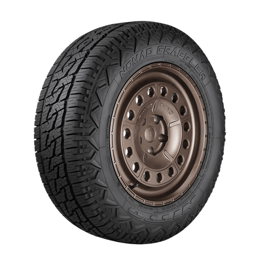 NOMAD GRAP 215/55R17 98/V XL 26.3