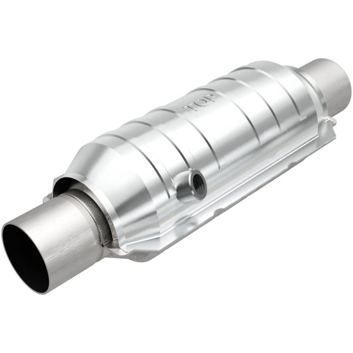 MagnaFlow Universal Catalytic Converter 2.50 OEM Angled O2